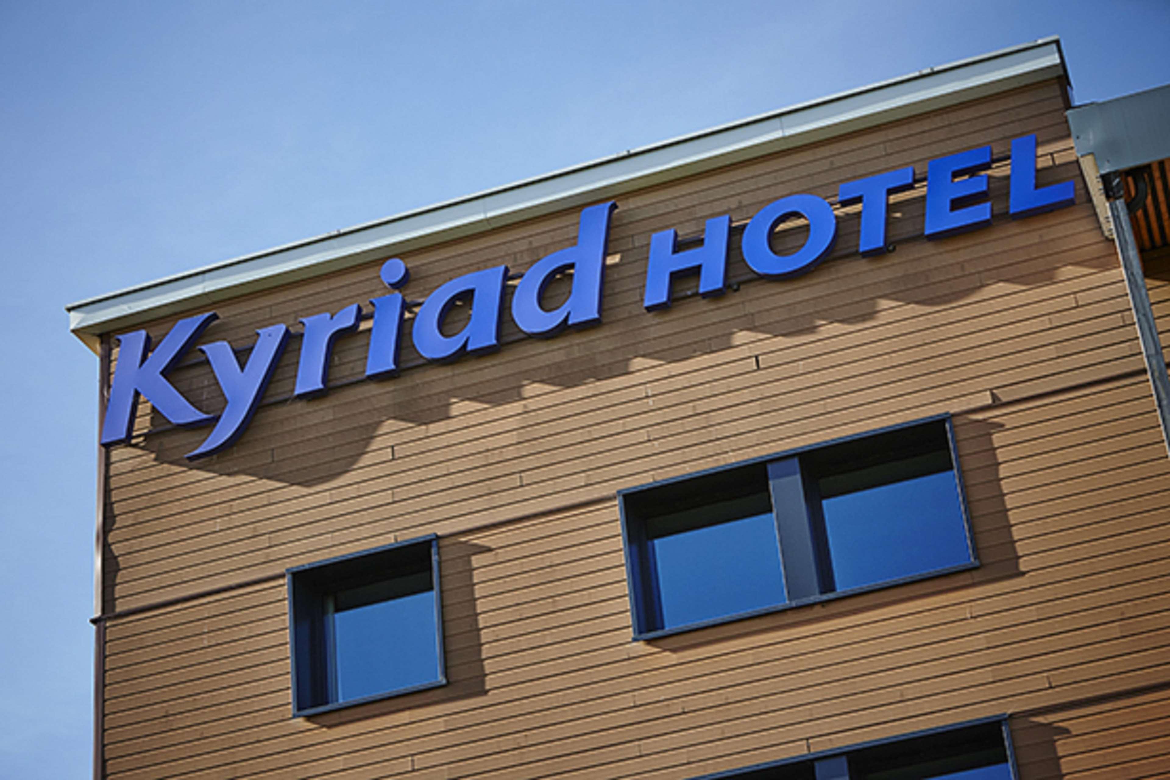 Ibis Lyon Est Meyzieu Hotel Exterior photo